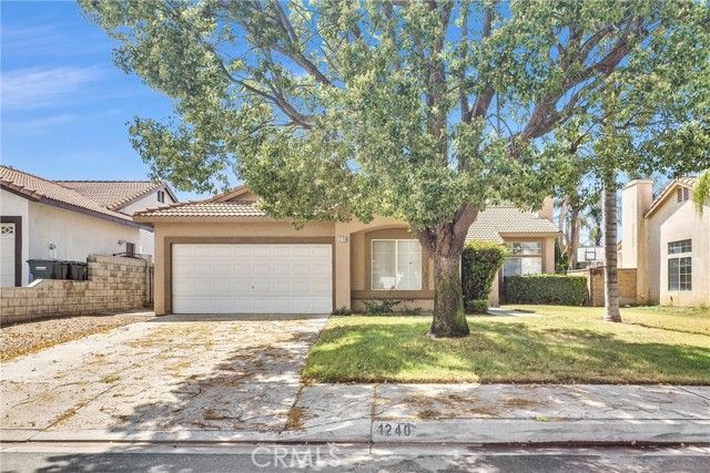 1240 Visconti Drive, Colton, CA 92324