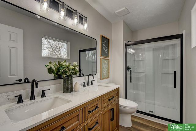 15106 Spencer Street, Omaha, NE 68116