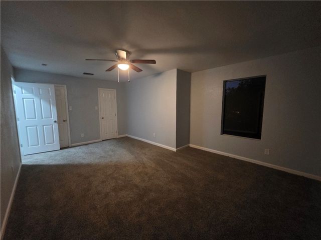 932 Waterview St, Portland, TX 78374