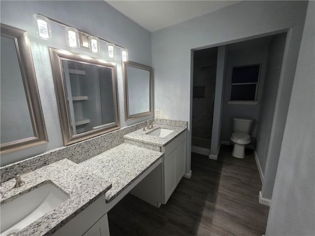 932 Waterview St, Portland, TX 78374