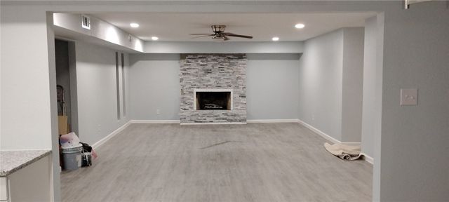 932 Waterview St, Portland, TX 78374