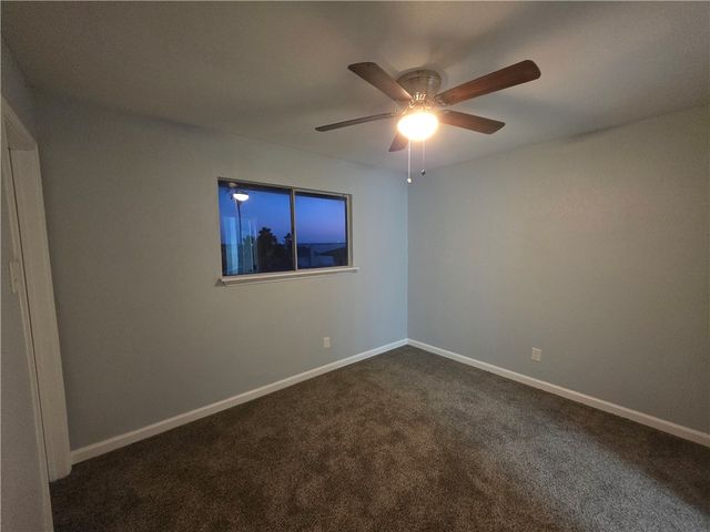 932 Waterview St, Portland, TX 78374