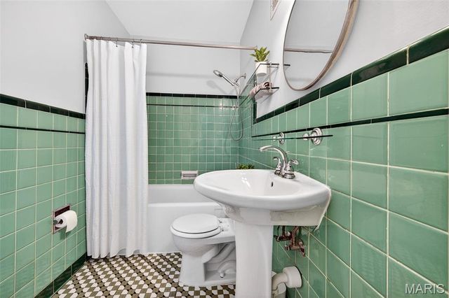 7406 Brunswick Avenue, St Louis, MO 63119