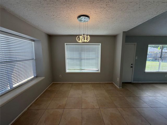 2815 Fir Crest Court, Stafford, TX 77477