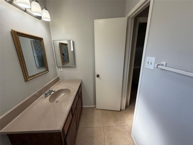 2815 Fir Crest Court, Stafford, TX 77477