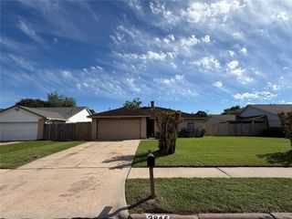 2815 Fir Crest Court, Stafford, TX 77477