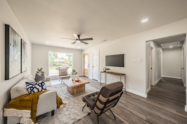 1225 Bluebird Lane, Garland, TX 75042