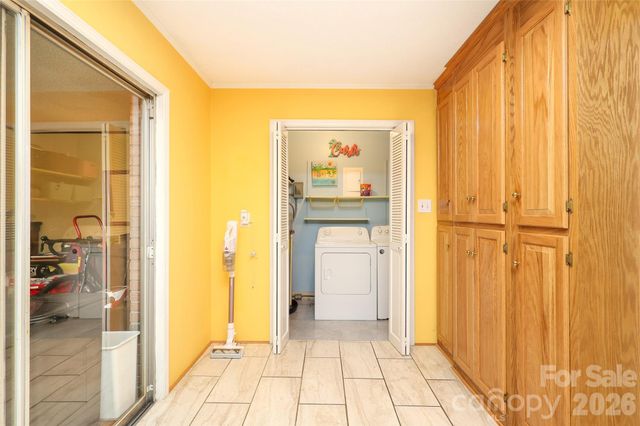 210 Cliffside Drive, Kannapolis, NC 28081