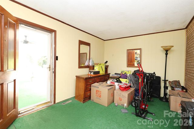 210 Cliffside Drive, Kannapolis, NC 28081