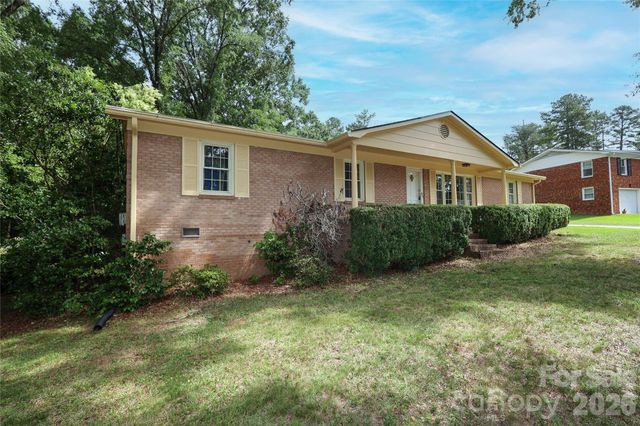 210 Cliffside Drive, Kannapolis, NC 28081