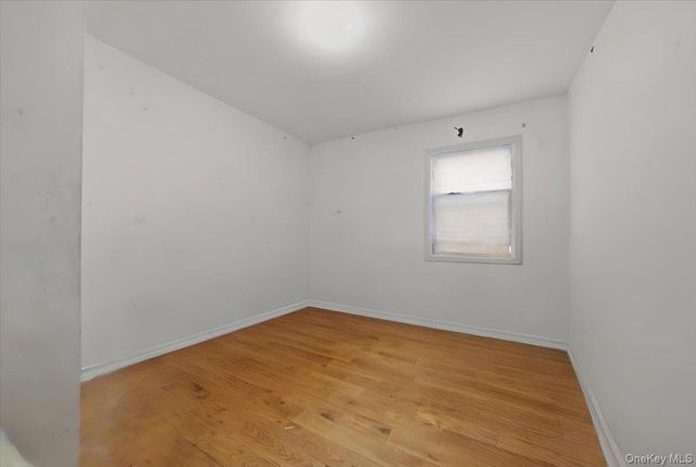 11915 193rd Street, Saint Albans, NY 11412