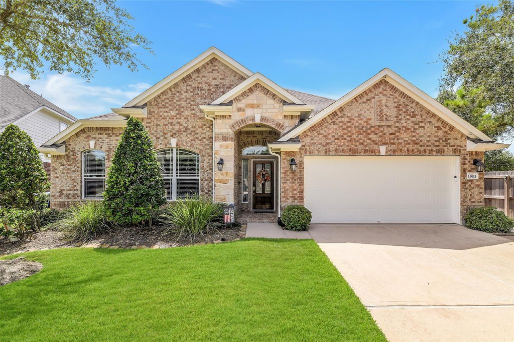 13911 Falling Rain Court, Cypress, TX 77429