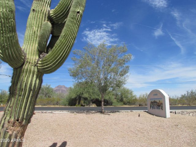 1440 N IDAHO Road 1046, Apache Junction, AZ 85119