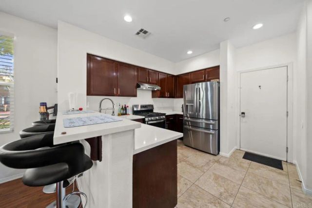 4300 Newton Avenue 8, San Diego, CA 92113