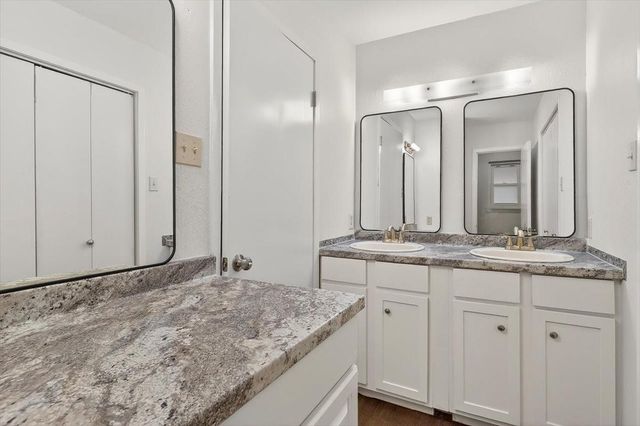 5302 Woodgate Drive, Corpus Christi, TX 78413