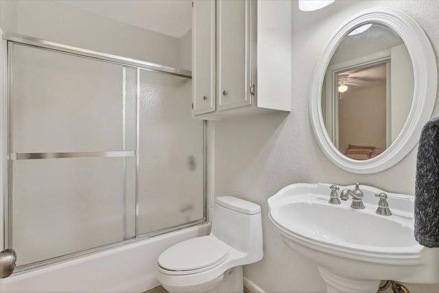 5302 Woodgate Drive, Corpus Christi, TX 78413