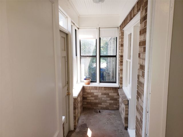 5815 LLANO Avenue, Dallas, TX 75206