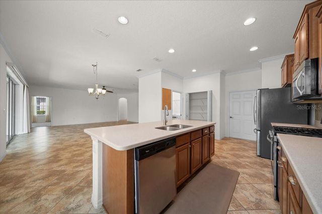 8640 SW 83RD LOOP, Ocala, FL 34481