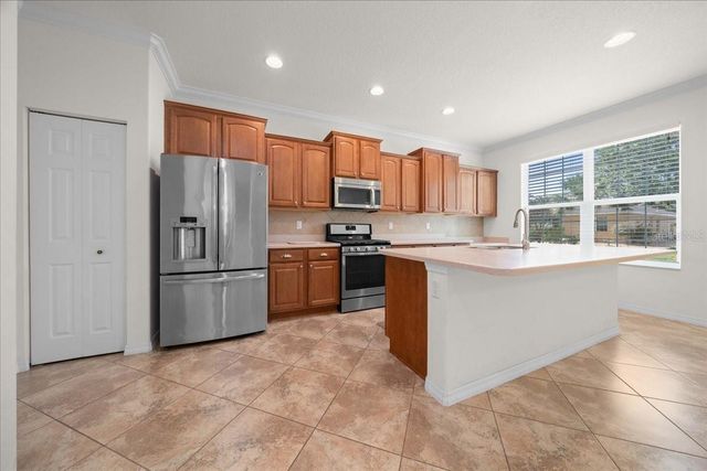 8640 SW 83RD LOOP, Ocala, FL 34481