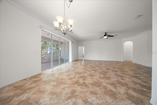 8640 SW 83RD LOOP, Ocala, FL 34481