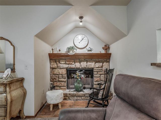 14309 N Pennsylvania Avenue 9E, Oklahoma City, OK 73134