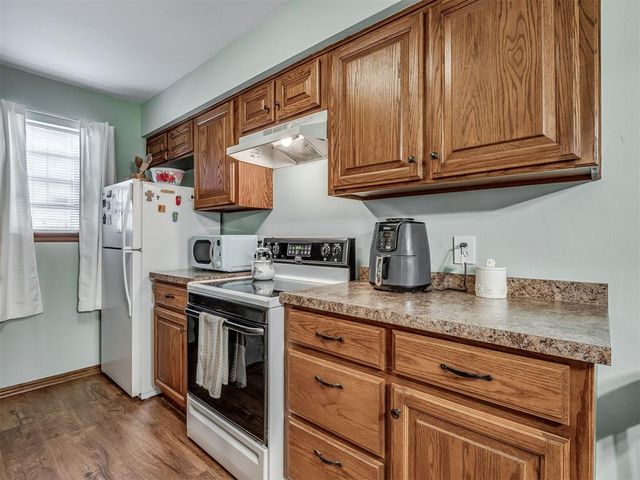 14309 N Pennsylvania Avenue 9E, Oklahoma City, OK 73134