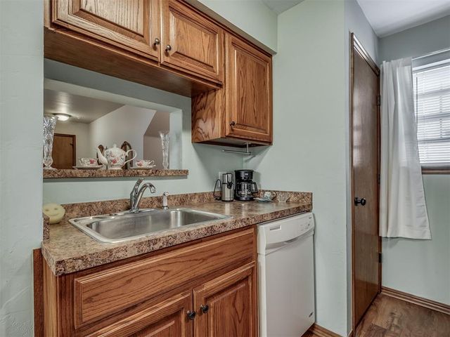 14309 N Pennsylvania Avenue 9E, Oklahoma City, OK 73134