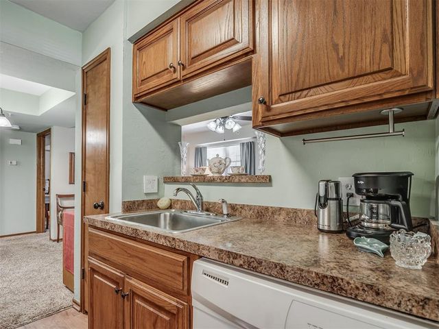 14309 N Pennsylvania Avenue 9E, Oklahoma City, OK 73134