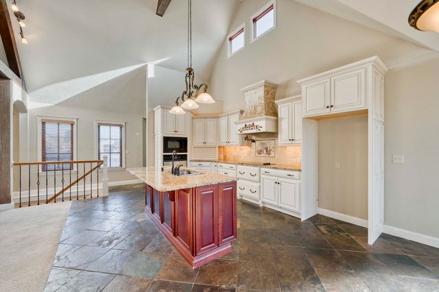 290 State Highway Uu, Blue Eye, MO 65611