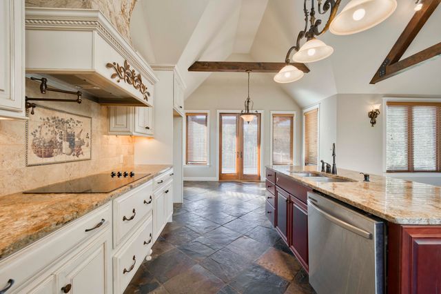 290 State Highway Uu, Blue Eye, MO 65611