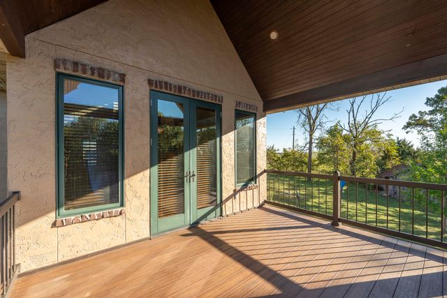 290 State Highway Uu, Blue Eye, MO 65611