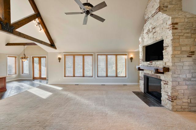 290 State Highway Uu, Blue Eye, MO 65611