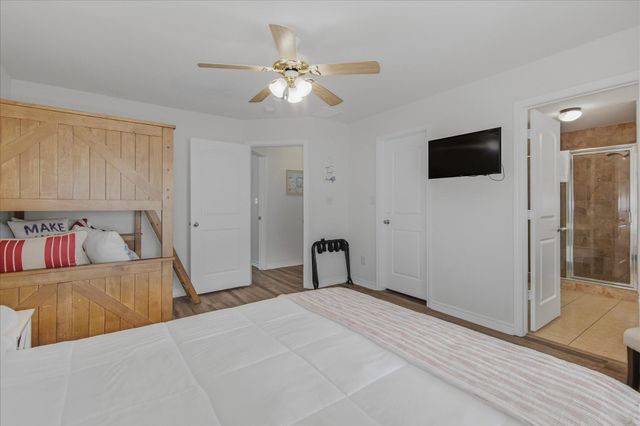 2619 Tide Drive, Crystal Beach, TX 77650