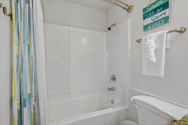 2619 Tide Drive, Crystal Beach, TX 77650