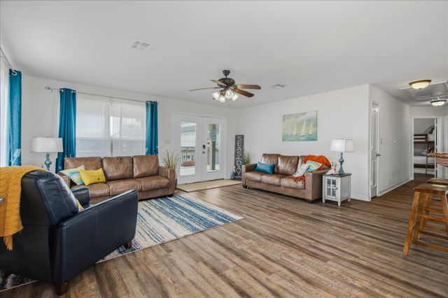 2619 Tide Drive, Crystal Beach, TX 77650