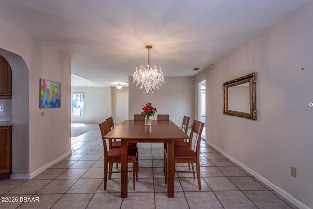 21 Claymont Court S, Palm Coast, FL 32137