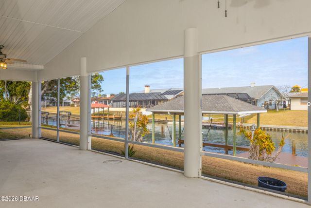 21 Claymont Court S, Palm Coast, FL 32137