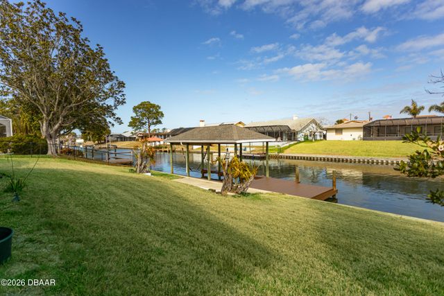 21 Claymont Court S, Palm Coast, FL 32137