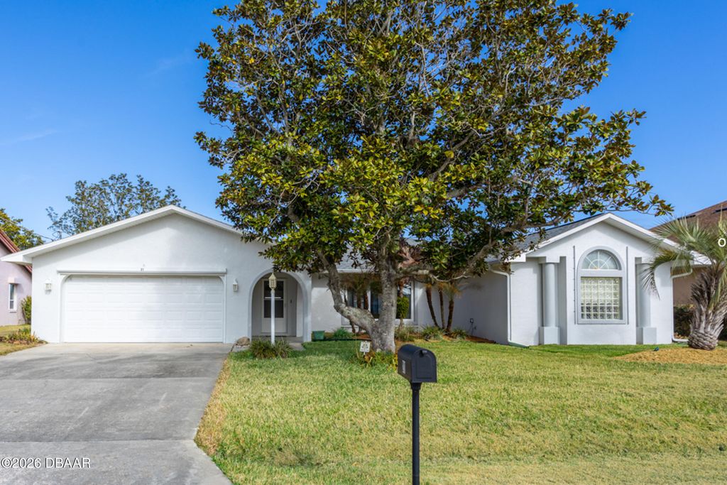 21 Claymont Court S, Palm Coast, FL 32137