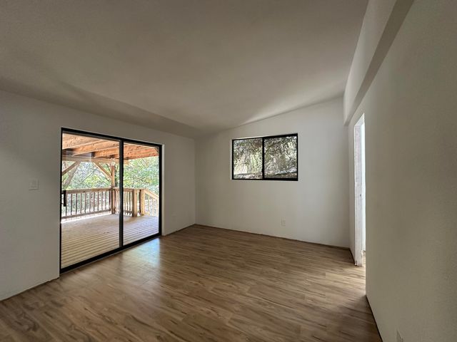 2505 Huckleberry Lane, Whitethorn, CA 95589