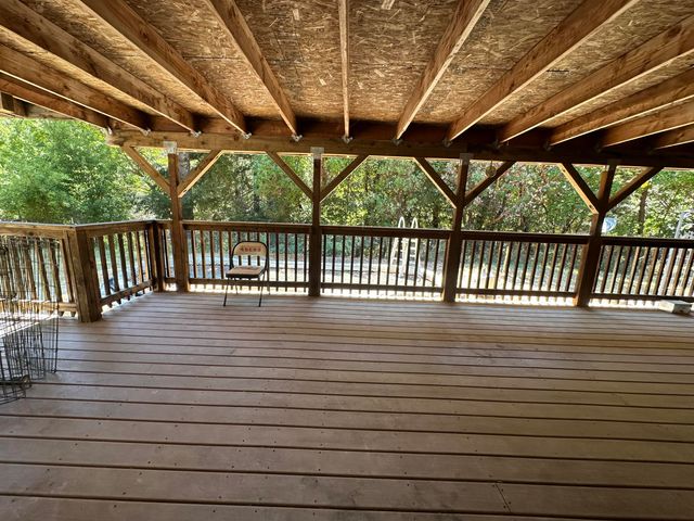 2505 Huckleberry Lane, Whitethorn, CA 95589