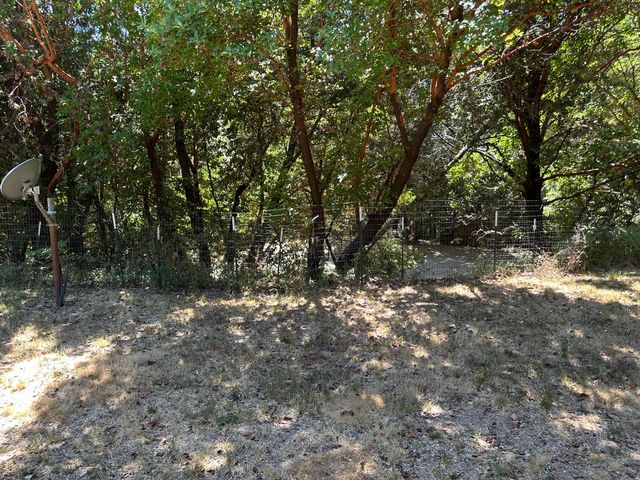 2505 Huckleberry Lane, Whitethorn, CA 95589