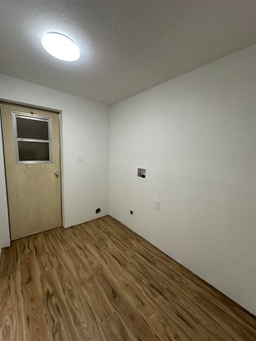 2505 Huckleberry Lane, Whitethorn, CA 95589