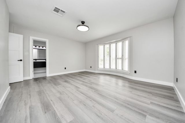 7822 Maple Tree Drive, Houston, TX 77088