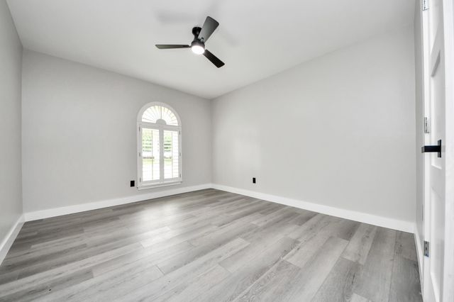 7822 Maple Tree Drive, Houston, TX 77088