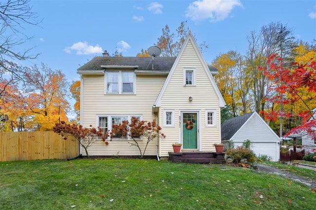 2731 Bronson Boulevard, Kalamazoo, MI 49008