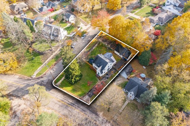 2731 Bronson Boulevard, Kalamazoo, MI 49008