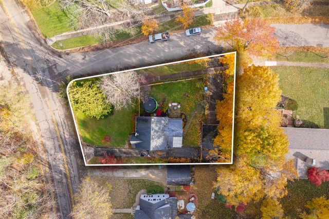 2731 Bronson Boulevard, Kalamazoo, MI 49008