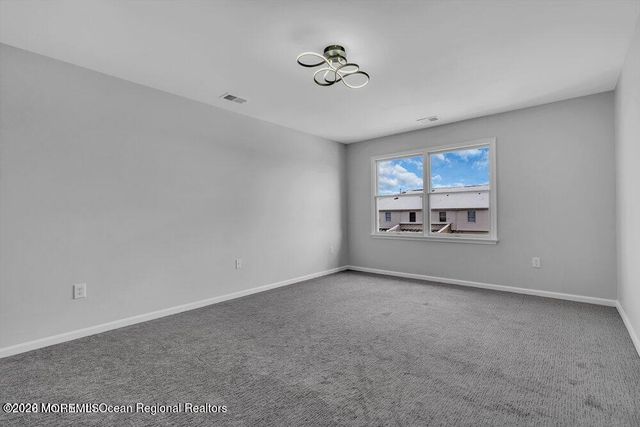 6 Taft Avenue, Lakewood, NJ 08701