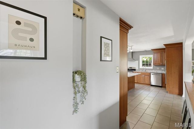 5601 Potomac Street, St Louis, MO 63139